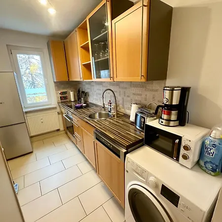 Zum Orangenen Eichhoernchen Apartment Erfurt